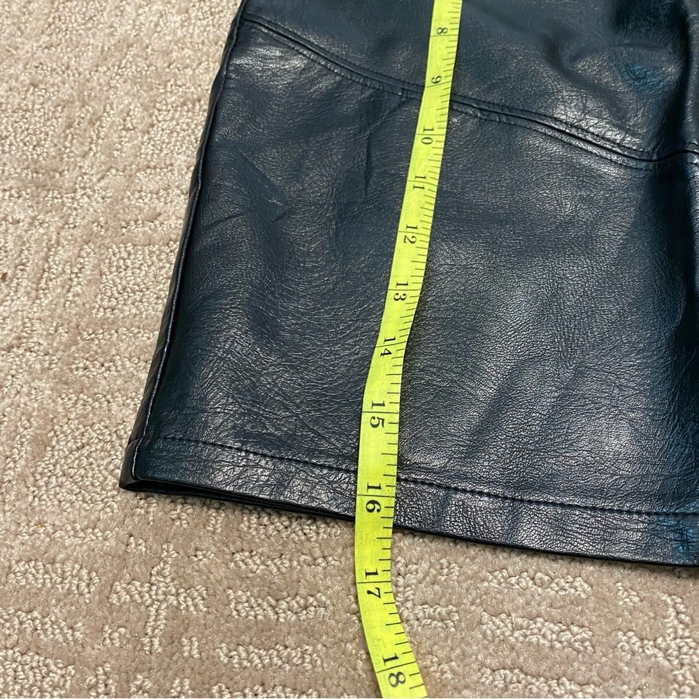 NWT {Seek The Label} Black Faux Leather Mini Skirt ~ Size Small - Picture 11 of 15